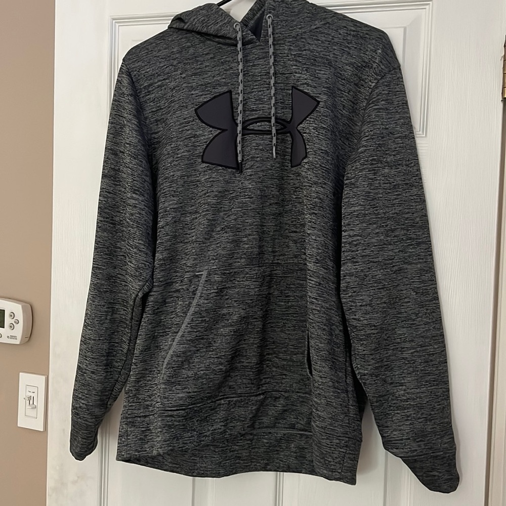 Under Armour sweatshirt